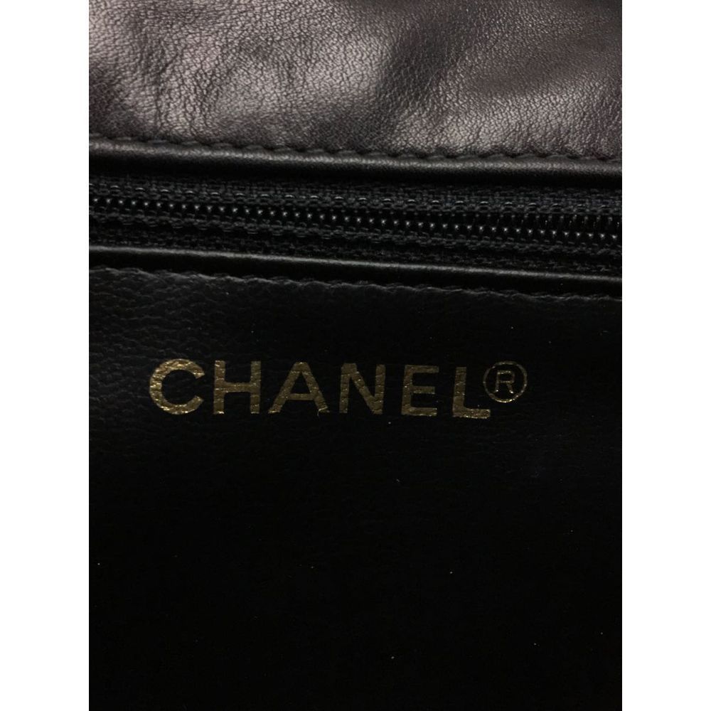 Chanel Matelasse Waist Bag Leather Black - Picture 3 of 8
